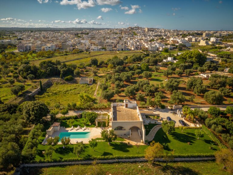 Villa Icaria