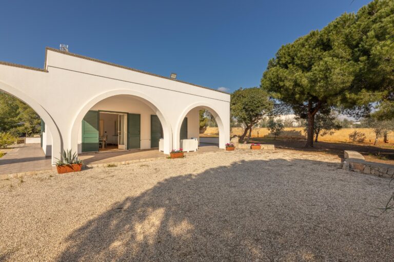 Villa degli Archi