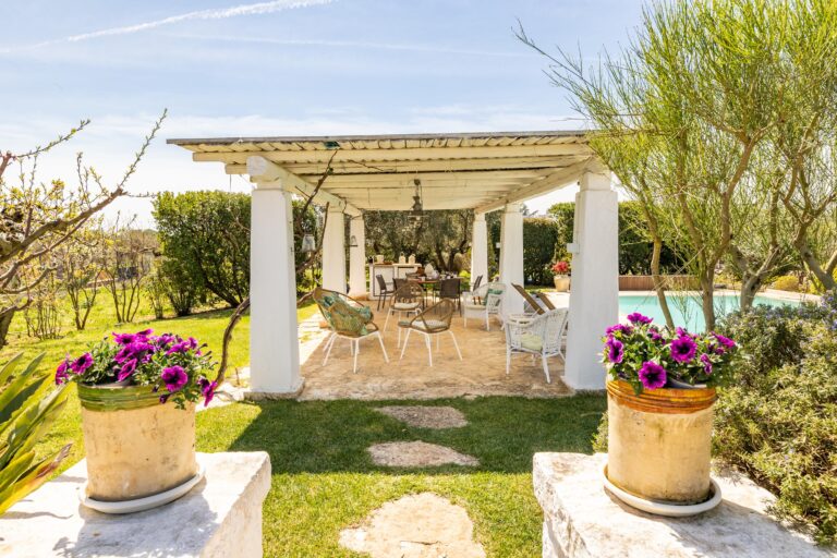 Trullo Patricia Pool