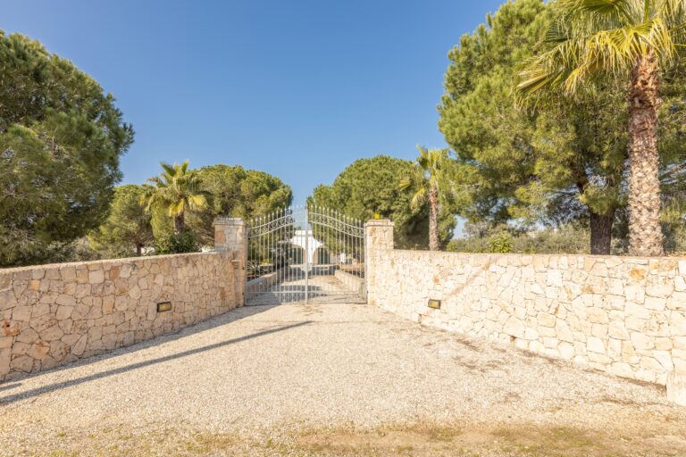 Villa degli Archi