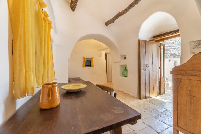 Trullo Sophie