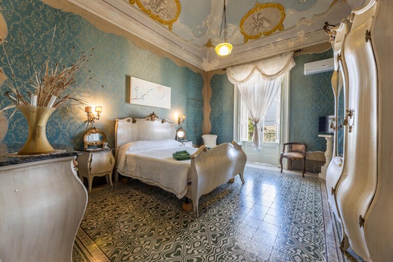 Apulia Honor Palace