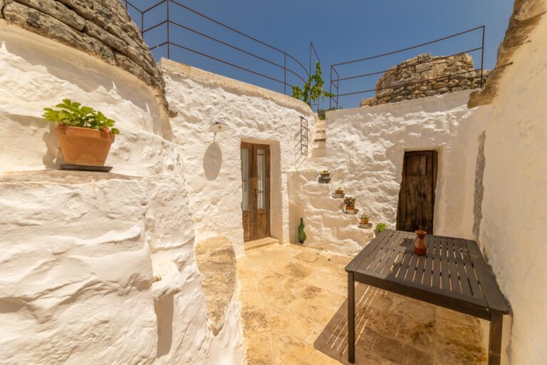 Trullo Sophie