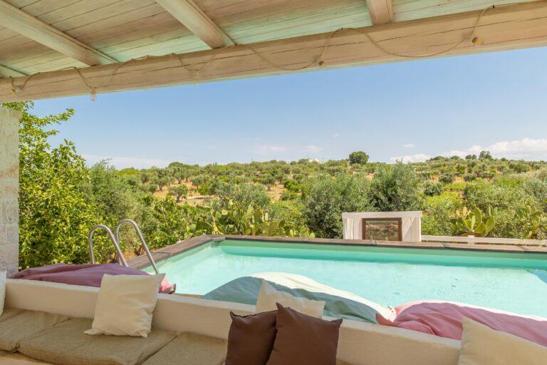 Villa Trullo Bianco