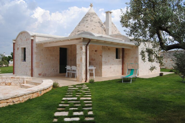 Trullo Del Poeta