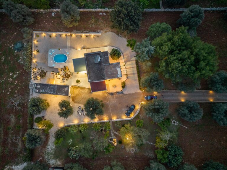 Villa Narkive