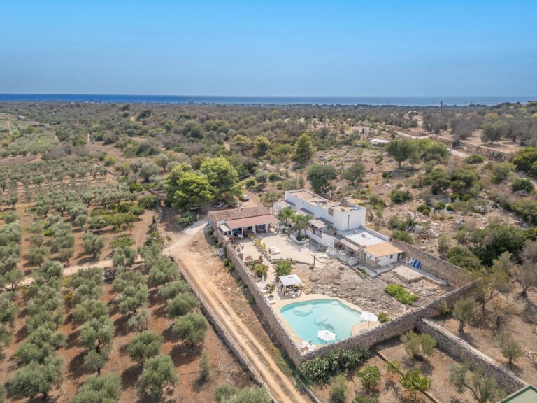 Masseria Dipinto di Blù