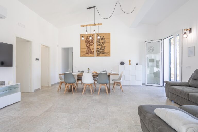 Villa Aurora