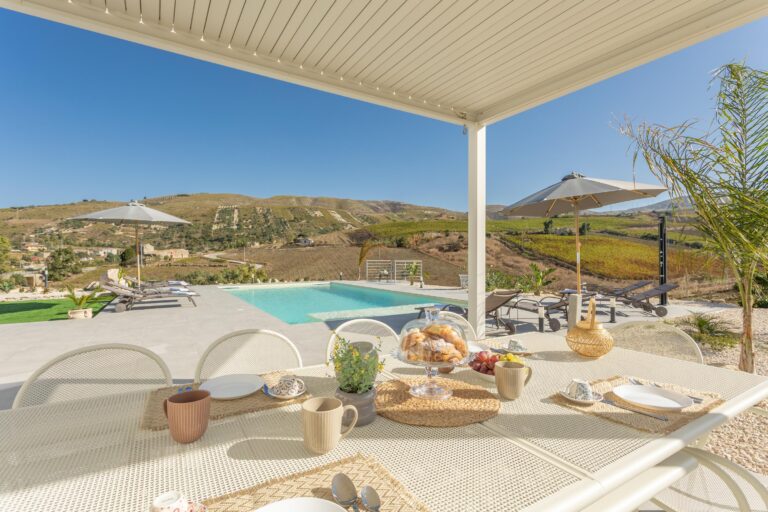 Villa Aurora