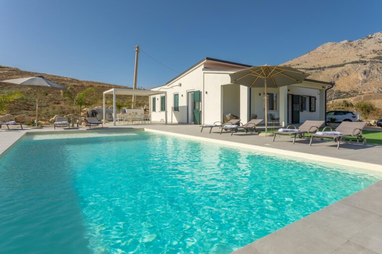 Villa Aurora