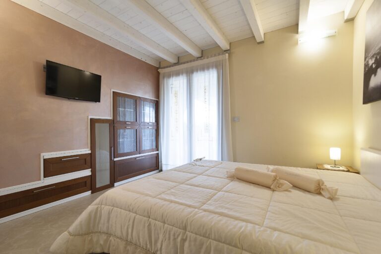 Meadow luxury villa