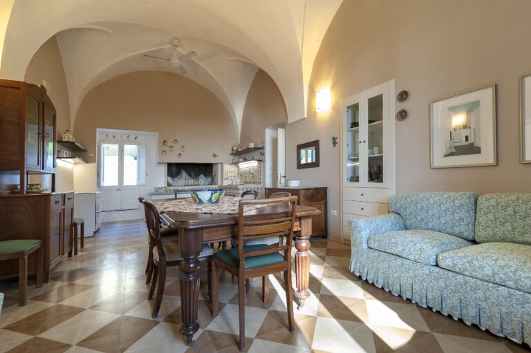 Country pool house