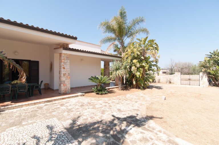 Villa Rose