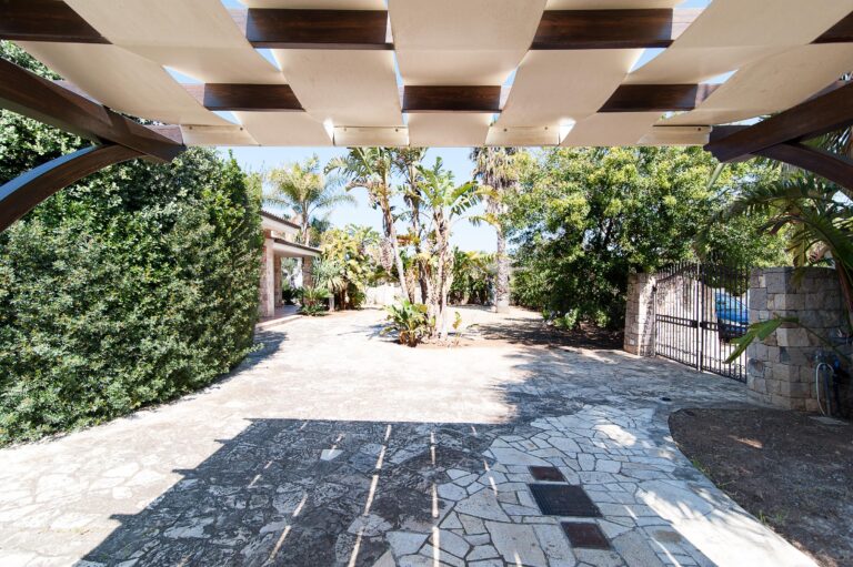 Villa Rose