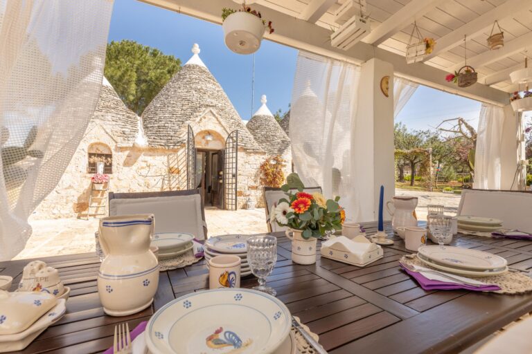 Trulli delle Grotte