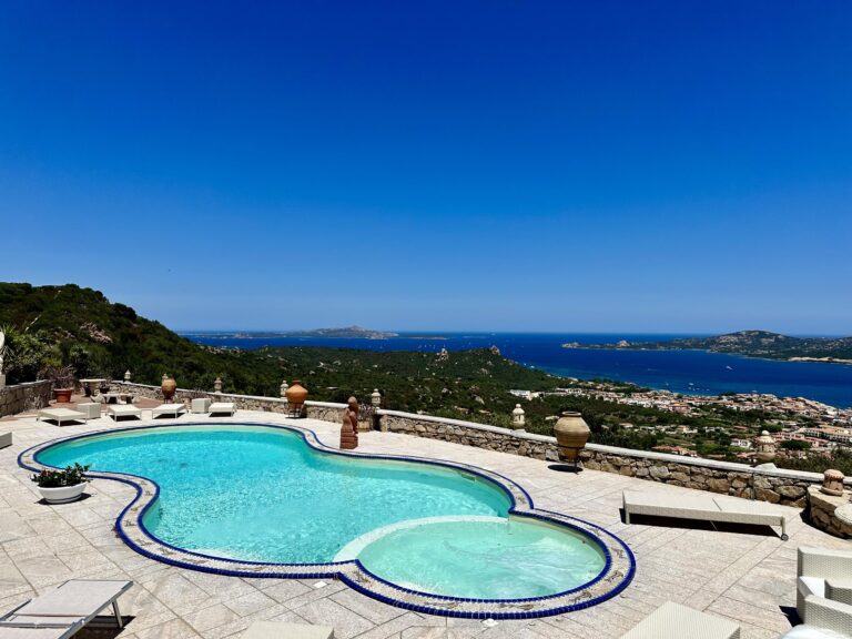Villa Blu Reale
