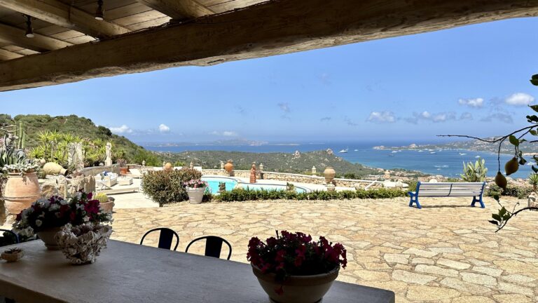 Villa Blu Reale