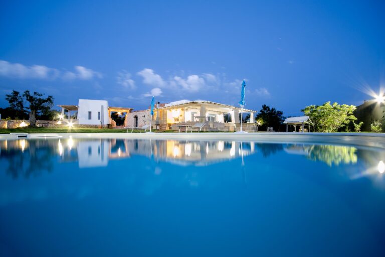 Prestige pool trullo