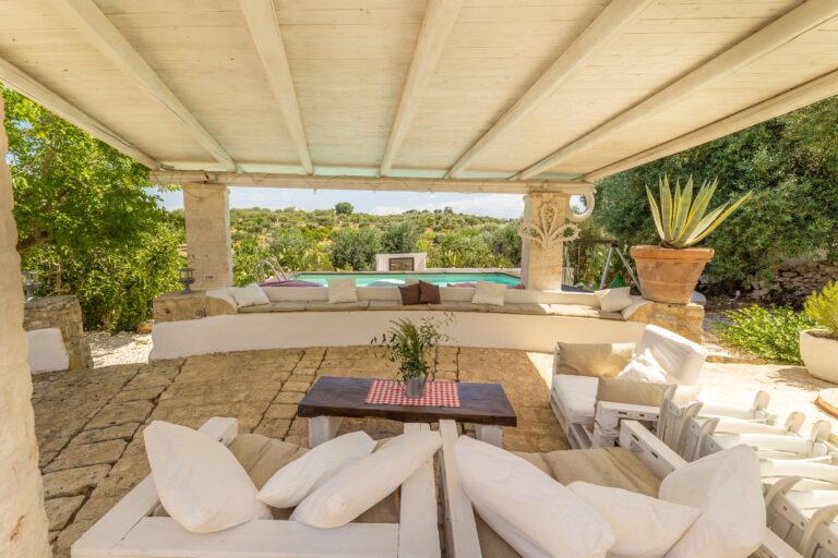 Villa Trullo Bianco