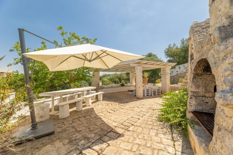 Villa Trullo Bianco