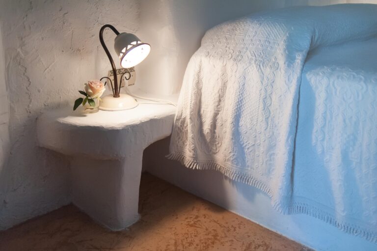 Tia pool trullo