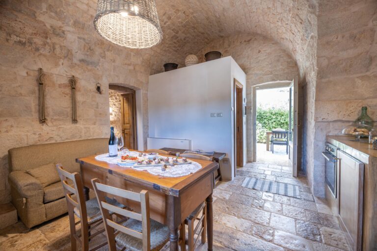 Trullo Fortuna Pool Suite