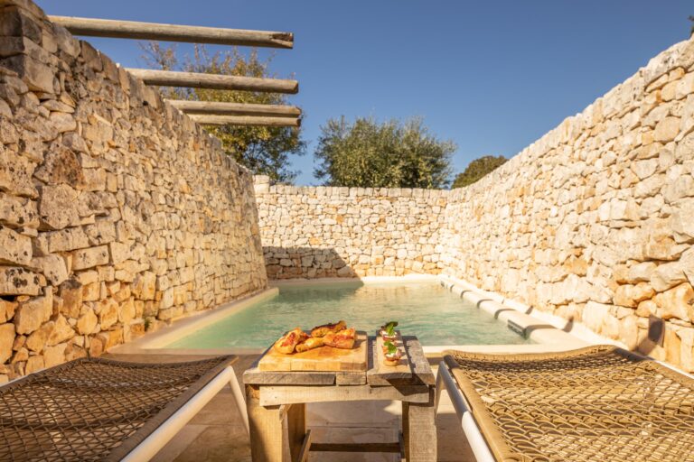 Trullo Fortuna Pool Suite