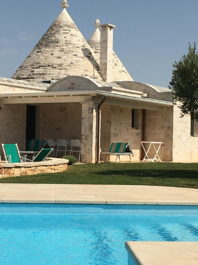 Trullo Del Poeta