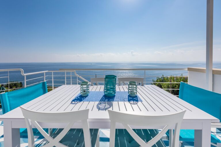 Villa Infinity