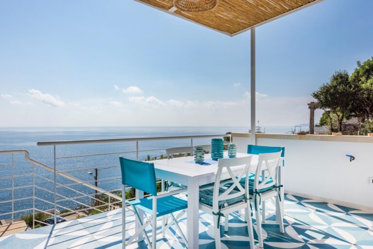 Villa Infinity